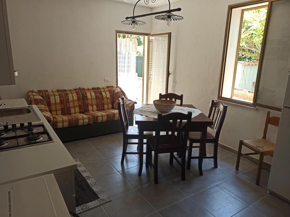 A Casa Di Nonna Maria Villa Terrasini Luaran gambar