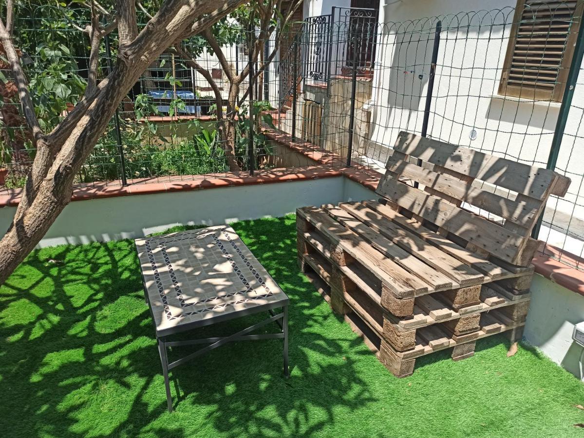 A Casa Di Nonna Maria Villa Terrasini Luaran gambar