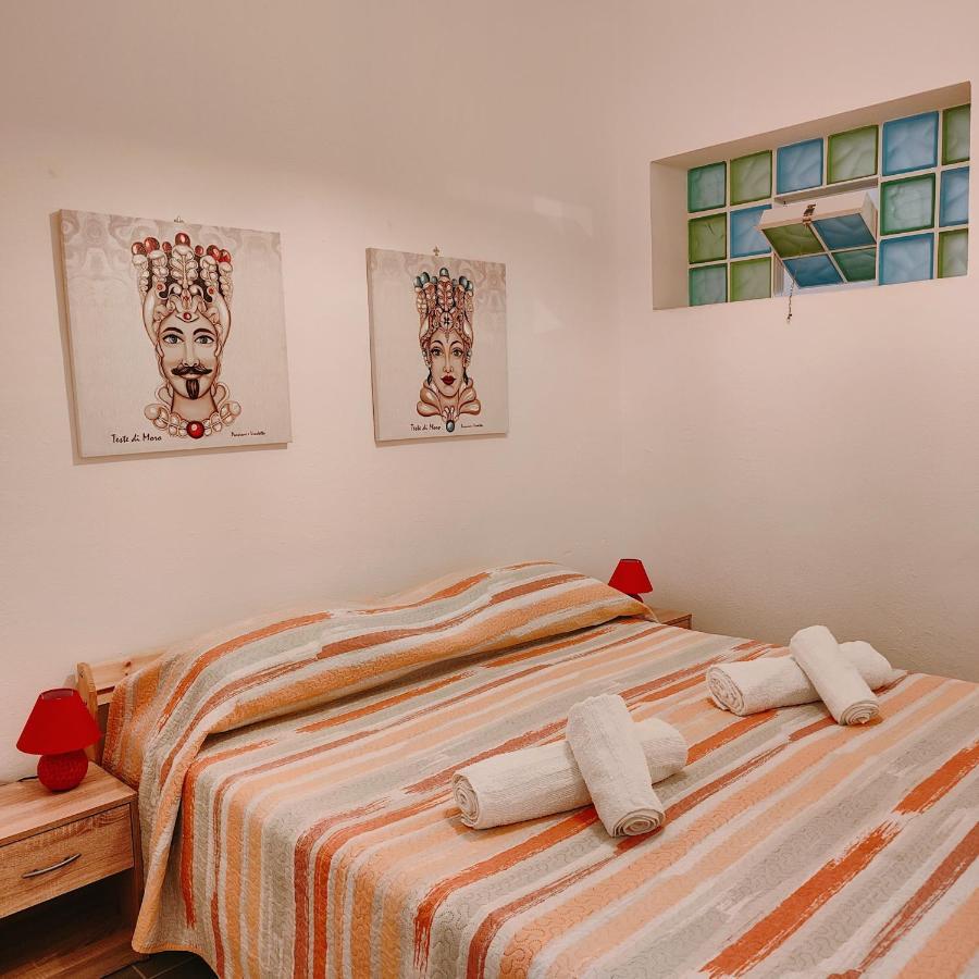 A Casa Di Nonna Maria Villa Terrasini Luaran gambar
