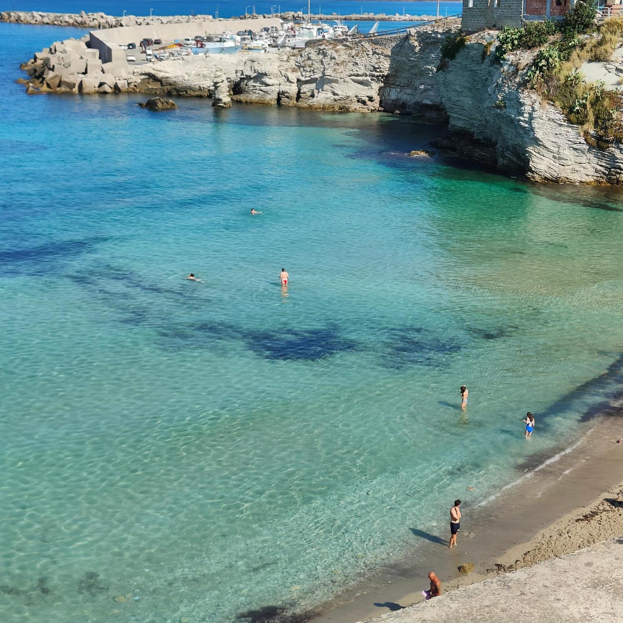 A Casa Di Nonna Maria Villa Terrasini Luaran gambar